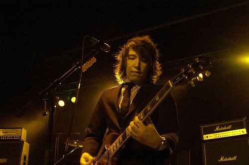 IMAGE: http://i4.photobucket.com/albums/y107/adozentipsyleprachauns/612251716_eebe46e49e.jpg