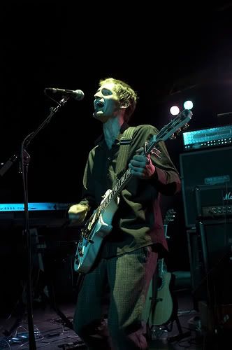 IMAGE: http://i4.photobucket.com/albums/y107/adozentipsyleprachauns/614940033_7cf52164e2.jpg