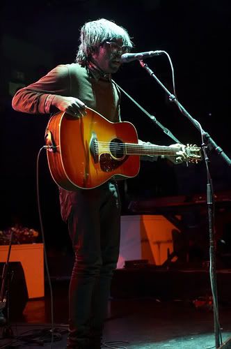 IMAGE: http://i4.photobucket.com/albums/y107/adozentipsyleprachauns/808855992_5ba85438d3.jpg