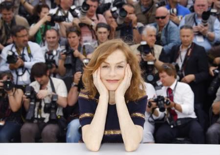 Isabelle Huppert, presidente do júri do 62º Festival de Cannes, posa para os fotógrafos