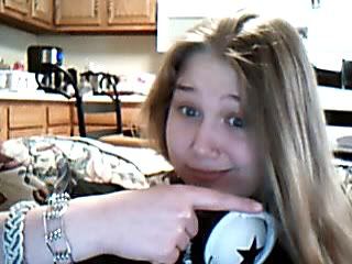 BLONDE photo Picture4.jpg