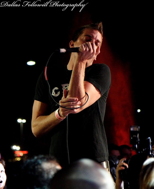 IMAGE: http://i4.photobucket.com/albums/y110/n_d_mand13/mizer1web.jpg