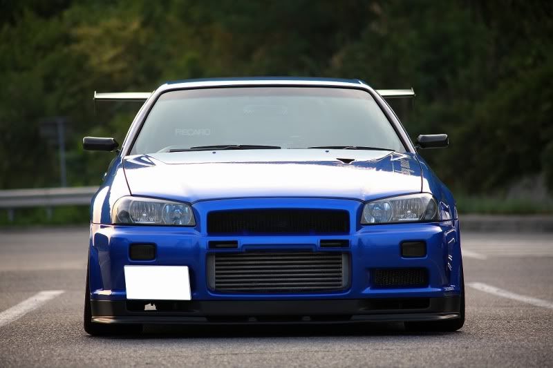 [Image: Nissan_Skyline_BNR34.jpg]