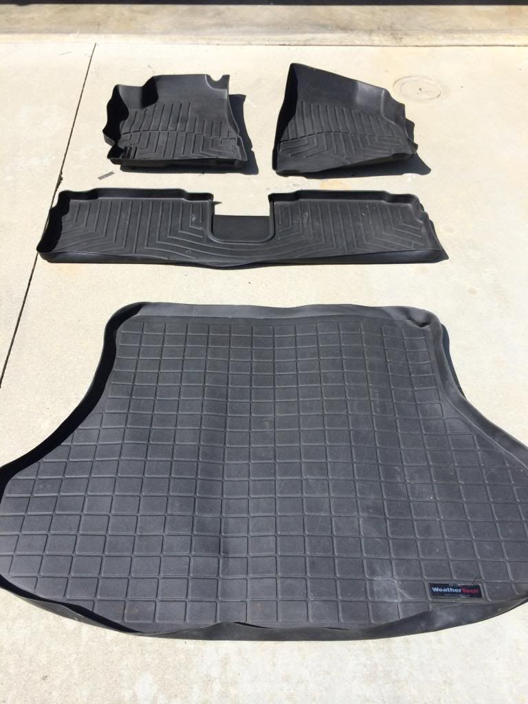 FS 0103 Toyota Highlander front sport grill and weather tech floor mats(Black) Toyota Nation