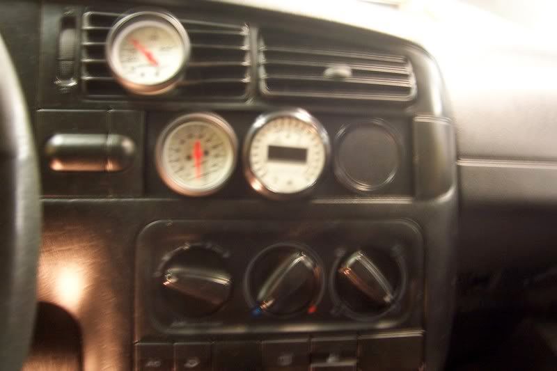 mk3's on air...where are your gauges? VW Vortex Volkswagen Forum