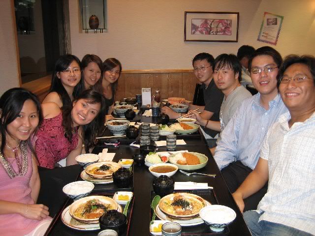 Left to Right, CL, ABL, Jo, Ennie, Shanny, Ronnie, GayDog!, AB (Lucky he no fart!), Ugly ME! hehehe hope u all like the pics lor, PS dont have group photo w Ah Lau, Kim n Keith... Next time ok! lol