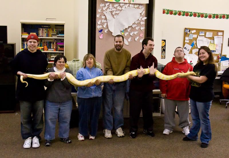 IMAGE: http://i4.photobucket.com/albums/y116/skrim/IMG_7354.jpg