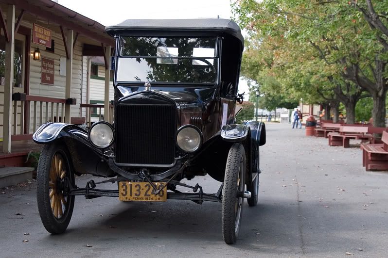 IMAGE: http://i4.photobucket.com/albums/y116/skrim/car.jpg