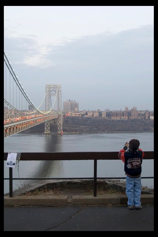 IMAGE: http://i4.photobucket.com/albums/y116/skrim/ebridge3.jpg