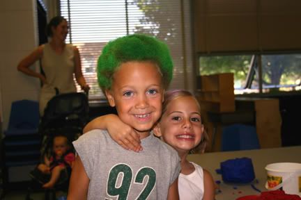 IMAGE: http://i4.photobucket.com/albums/y116/skrim/hairweb.jpg