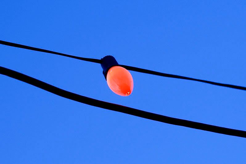 IMAGE: http://i4.photobucket.com/albums/y116/skrim/light2.jpg