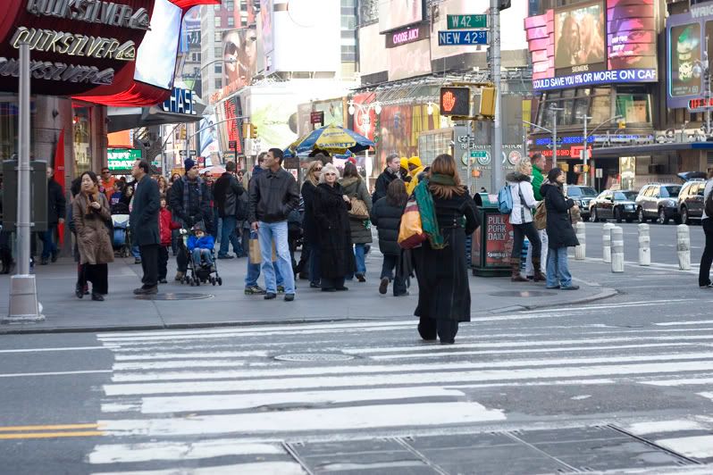 IMAGE: http://i4.photobucket.com/albums/y116/skrim/nextone/42.jpg