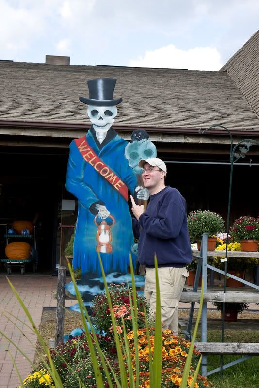 IMAGE: http://i4.photobucket.com/albums/y116/skrim/nextone/IMG_2256-11.jpg