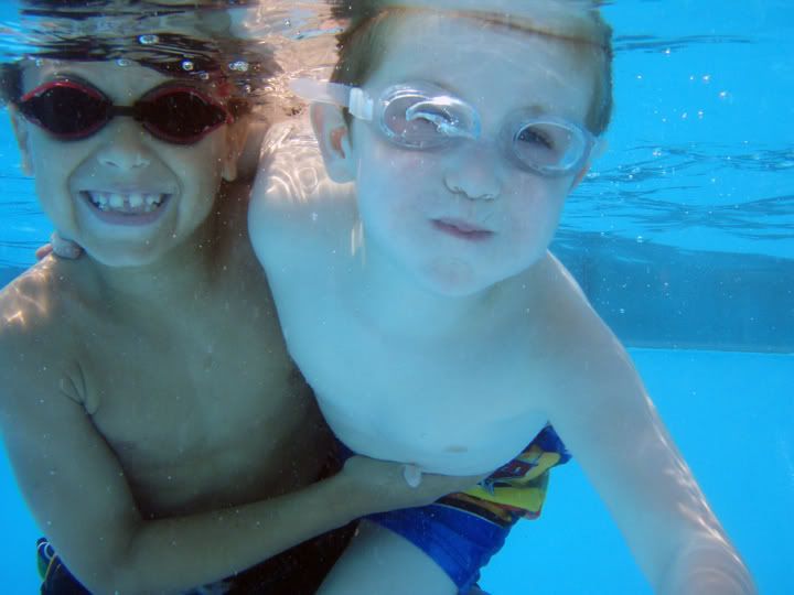 IMAGE: http://i4.photobucket.com/albums/y116/skrim/nextone/P7120989copy.jpg