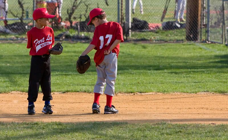 IMAGE: http://i4.photobucket.com/albums/y116/skrim/nextone/butt.jpg