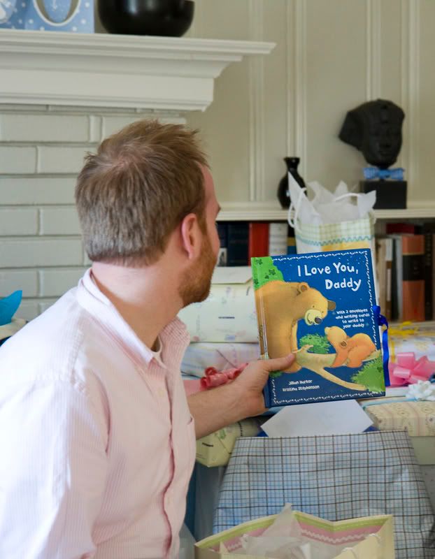 IMAGE: http://i4.photobucket.com/albums/y116/skrim/nextone/daddy.jpg