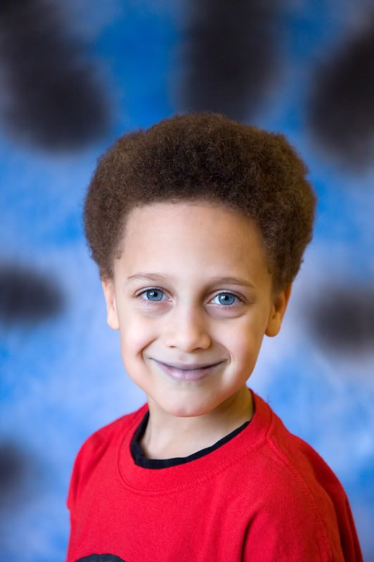 IMAGE: http://i4.photobucket.com/albums/y116/skrim/nextone/ebackground.jpg