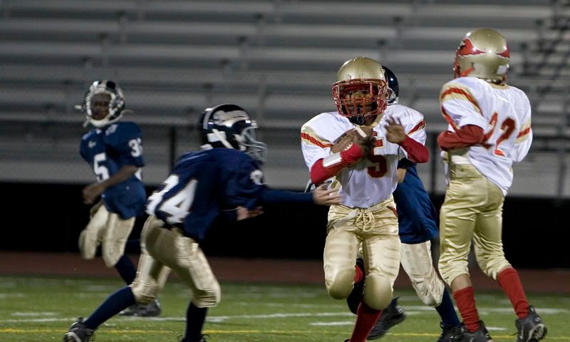 IMAGE: http://i4.photobucket.com/albums/y116/skrim/nextone/run.jpg