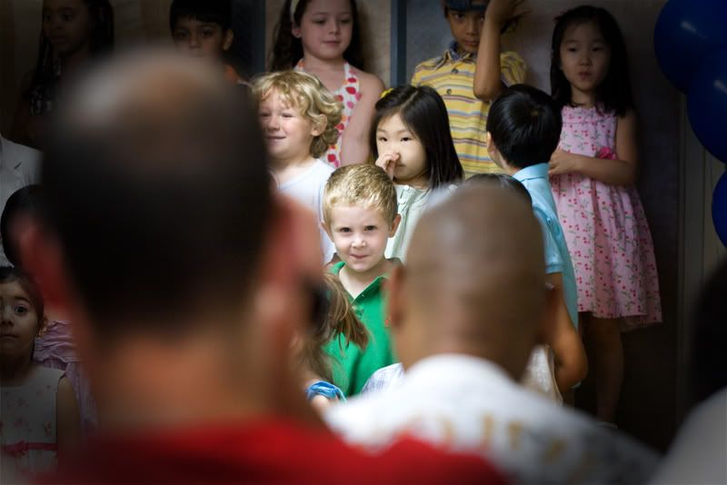 IMAGE: http://i4.photobucket.com/albums/y116/skrim/nextone/thelook.jpg