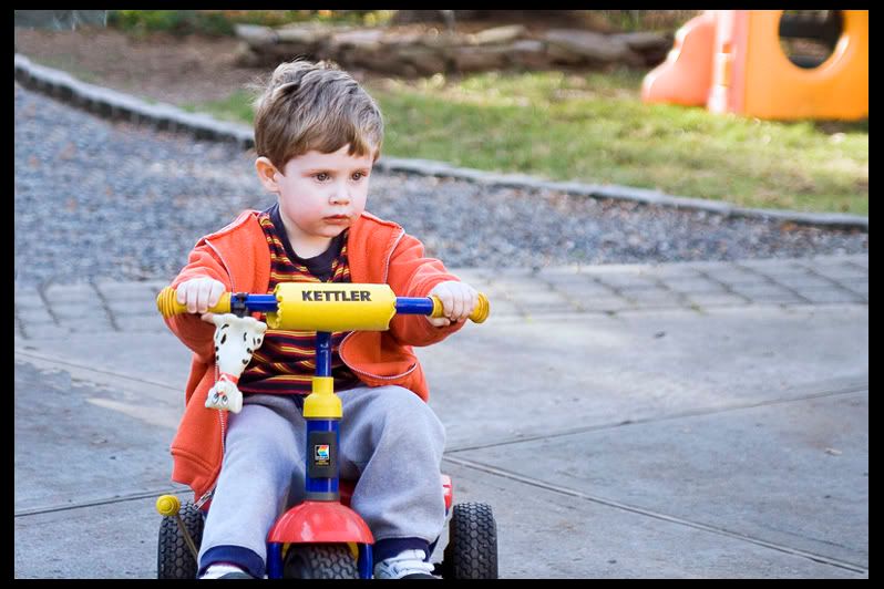 IMAGE: http://i4.photobucket.com/albums/y116/skrim/tommytrike-1.jpg