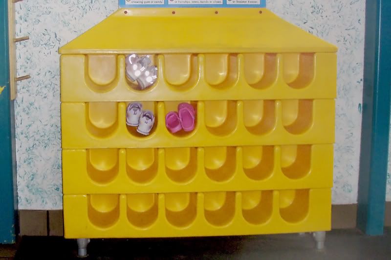 IMAGE: http://i4.photobucket.com/albums/y121/cylentka/P3270795.jpg