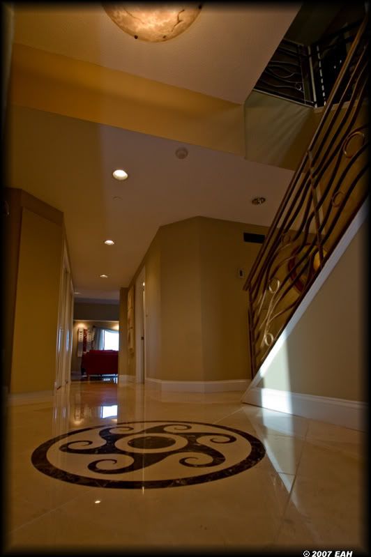 IMAGE: http://i4.photobucket.com/albums/y121/ehillard/uentrance.jpg