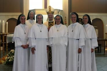 Sisters of Mary, Mother of