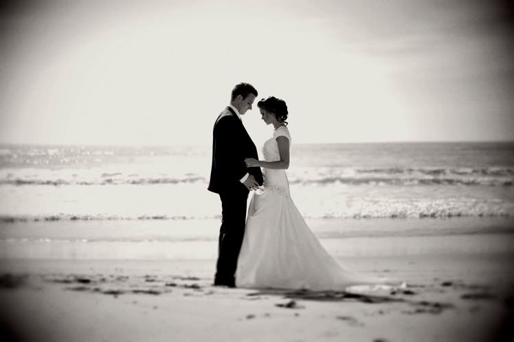 IMAGE: http://i4.photobucket.com/albums/y126/bnlearle/138-IMG_4144blog2.jpg