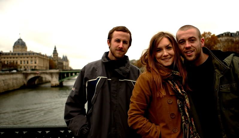 IMAGE: http://i4.photobucket.com/albums/y126/bnlearle/TREV3403.jpg