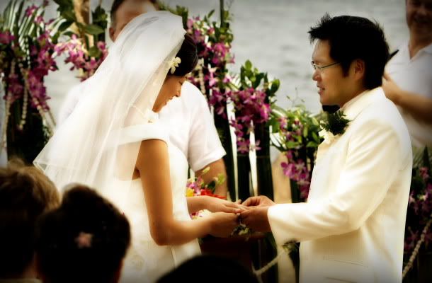 IMAGE: http://i4.photobucket.com/albums/y126/bnlearle/thaiweb0004.jpg