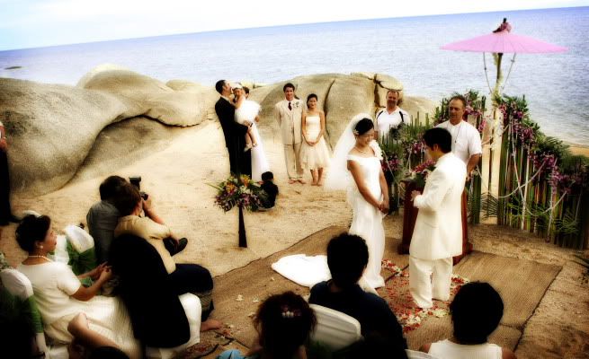 IMAGE: http://i4.photobucket.com/albums/y126/bnlearle/thaiweb0010.jpg