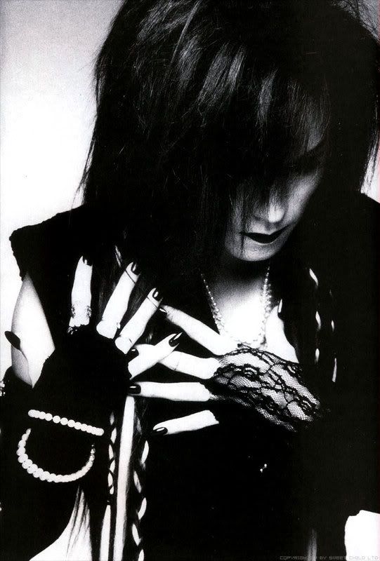 SUGIZO.jpg