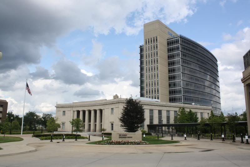 IMAGE: http://i4.photobucket.com/albums/y131/bsmall/Jackson/IMG_5007.jpg