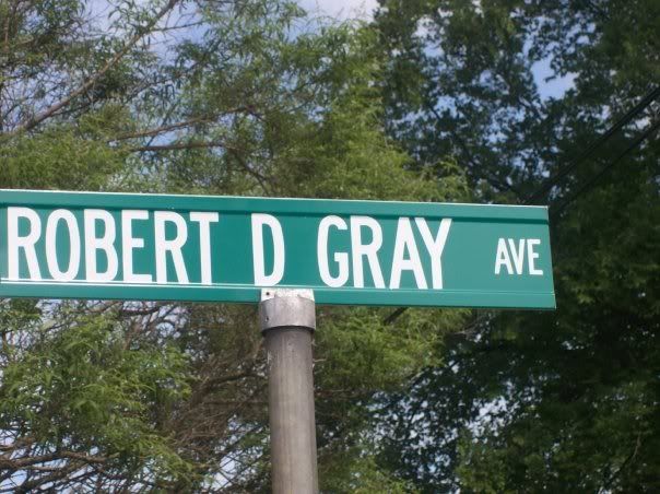 ROBERTDGRAYAVENUE.jpg picture by cw82560