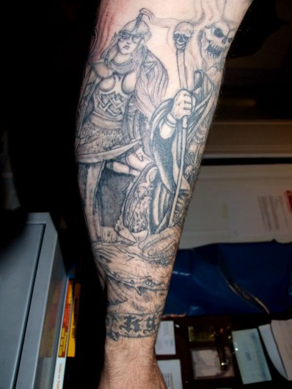 sleeve1.jpg