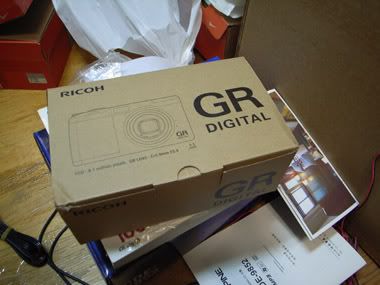 The image “http://i4.photobucket.com/albums/y134/filework2/Favor/Ricoh_GRD/R0010071.jpg” cannot be displayed, because it contains errors.