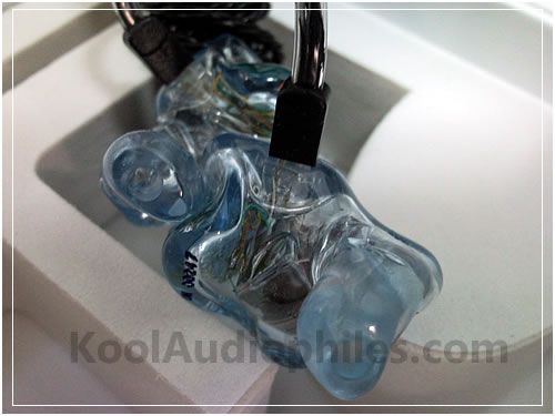 Tai nghe Custom. Hàng cao cấp dành cho Pro-Audiophiles và giới Nghệ Sĩ Âm Nhạc - 3