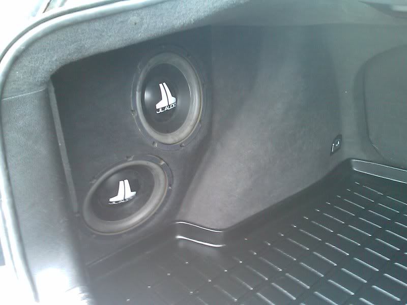 custom 2 chamber sub box mk4 jetta(does not use trunk space) with jl's
