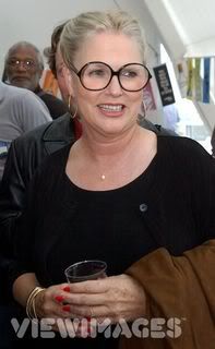 sharongless.jpg