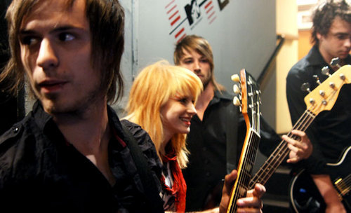 paramore239a.png