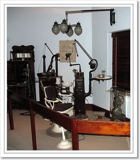 IMAGE: http://i4.photobucket.com/albums/y140/skade2/Frame_IMG_3027copy.jpg