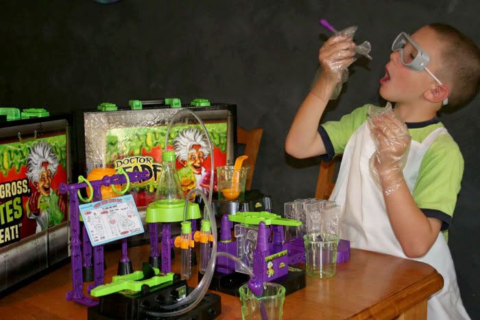 IMAGE: http://i4.photobucket.com/albums/y140/skade2/IMG_3657copy2.jpg