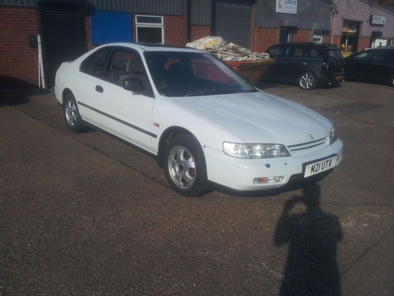 white%20accord%20coupe_zps9ezug9ih.jpg