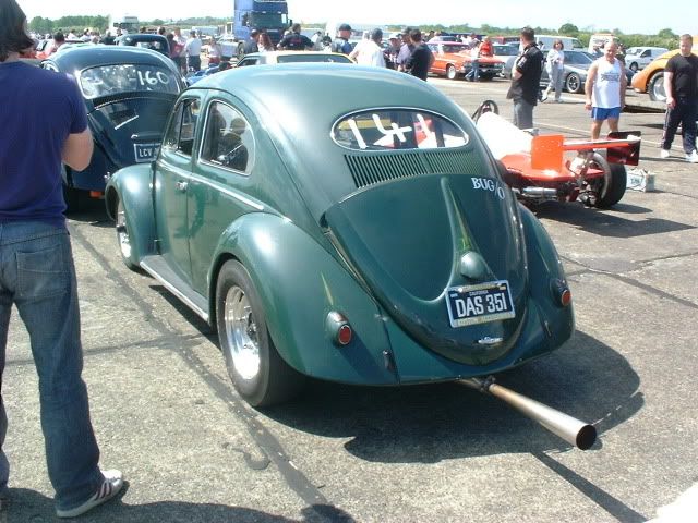 http://i4.photobucket.com/albums/y145/boomeratbuffalo/56ovaldragbug05.jpg