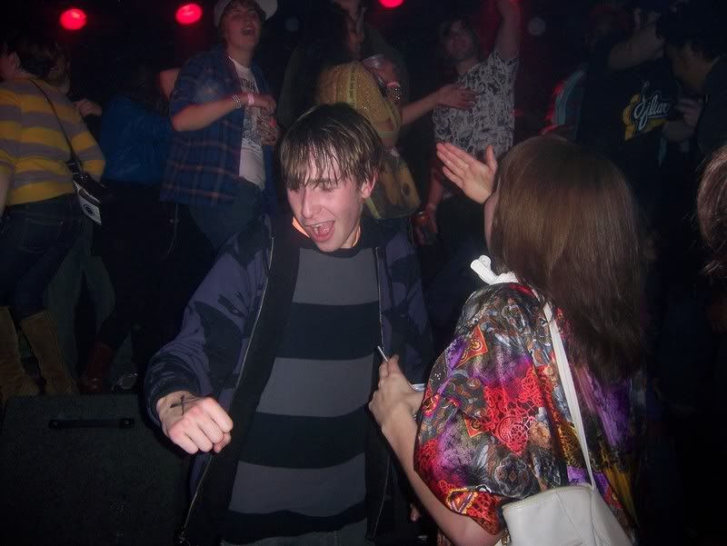 Photobucket - Video and Image Hosting