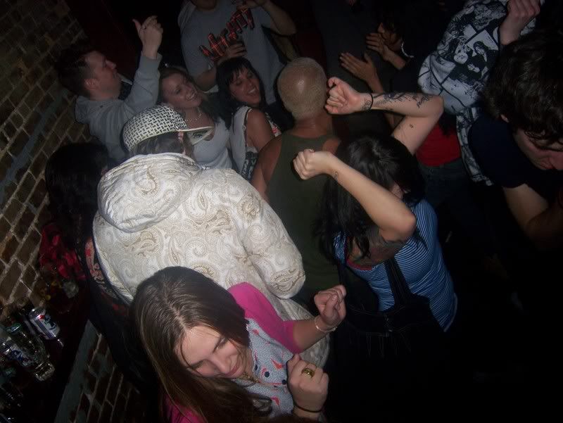 Photobucket - Video and Image Hosting