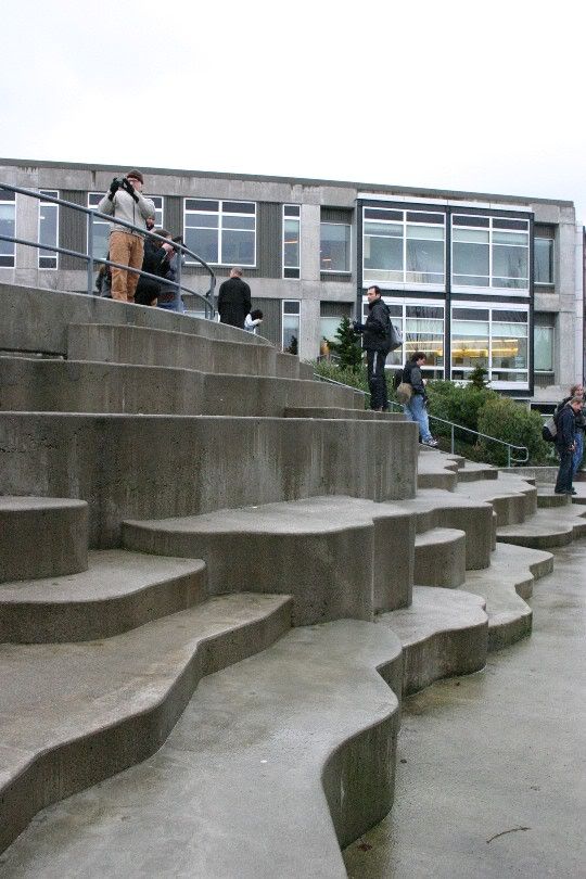 Along the walk at the river inlet.  What an interesting pattern for these steps.  Caught my eye for sure.  A few of the photographers are using them to stage themselves at different heights to capture the great Seattle surroundings