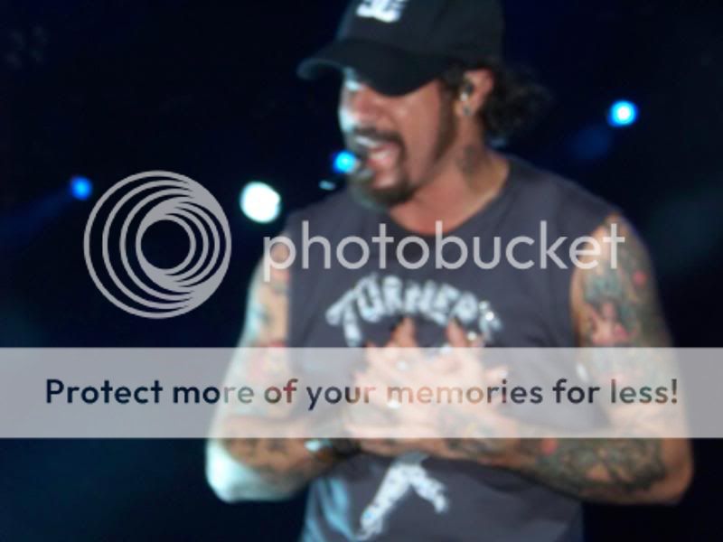 http://i4.photobucket.com/albums/y130/iowapriorfan22/BSB%20MN%20Front%20Row%2008/100_1288.jpg