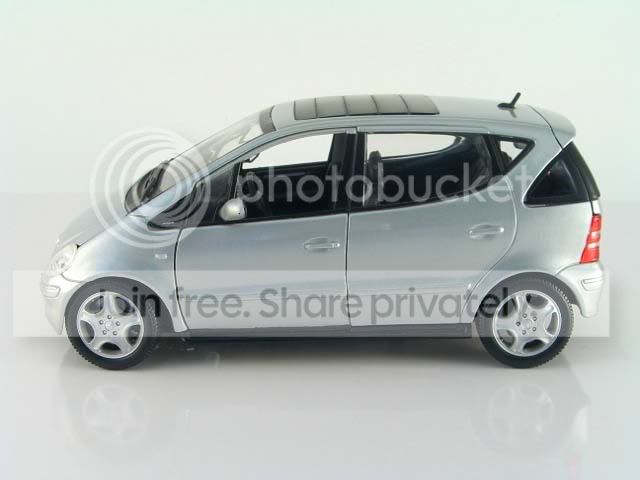 Mercedes A 160 (W168) (citycar) 2001 Maisto 1:18 - Details