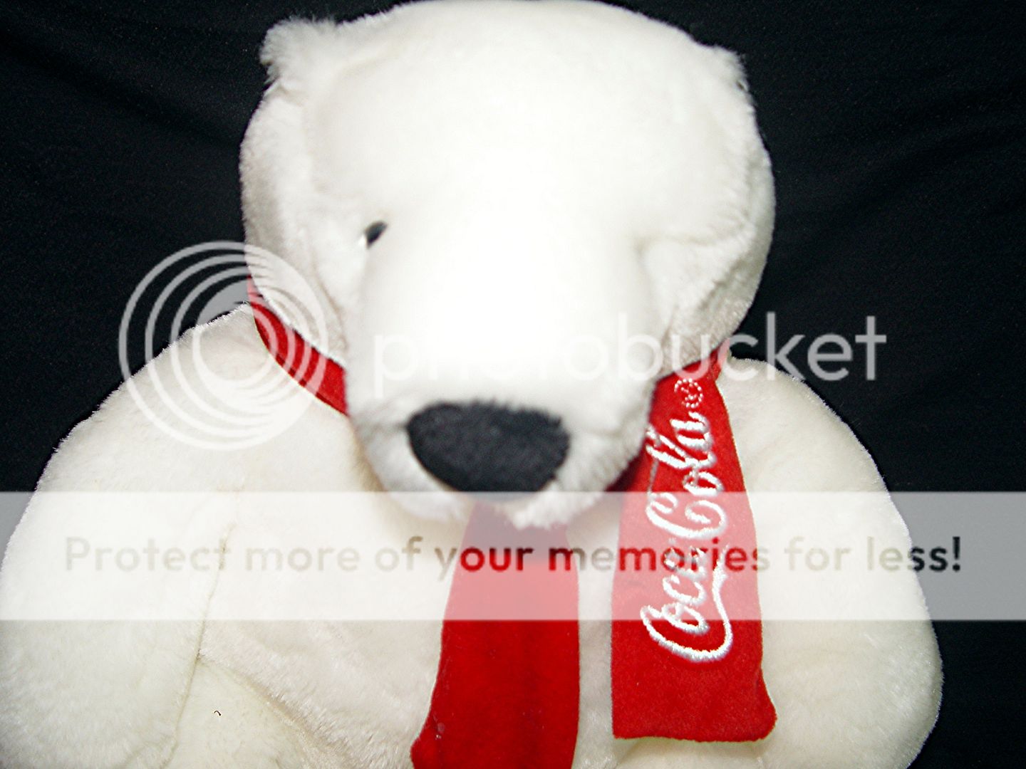 COCA COLA BOYDS WHITE POLAR BEAR SCARF COKE GUC B 1  